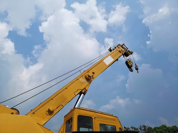 Konsultasi Persyaratan Perizinan - Mobile Crane di Kabupaten Jayawijaya