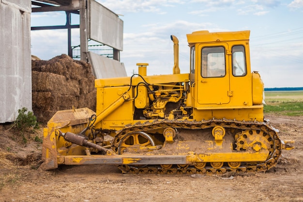 Motor Grader - Alat Berat Konstruksi di KAB. PEGUNUNGAN ARFAK | Riksa Uji dan Sertifikasi K3